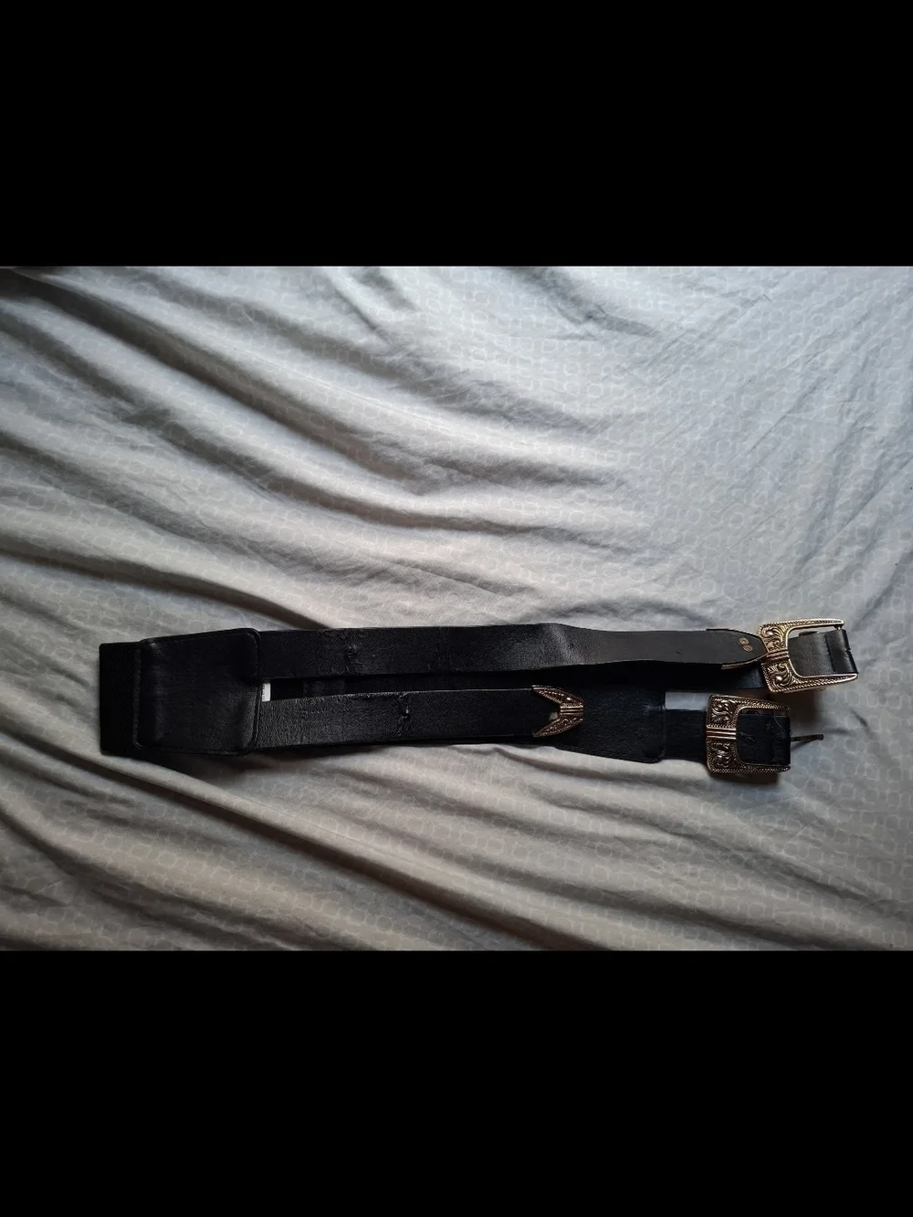 Black Leather Western-Style Women's Belt with Ornate Buckles